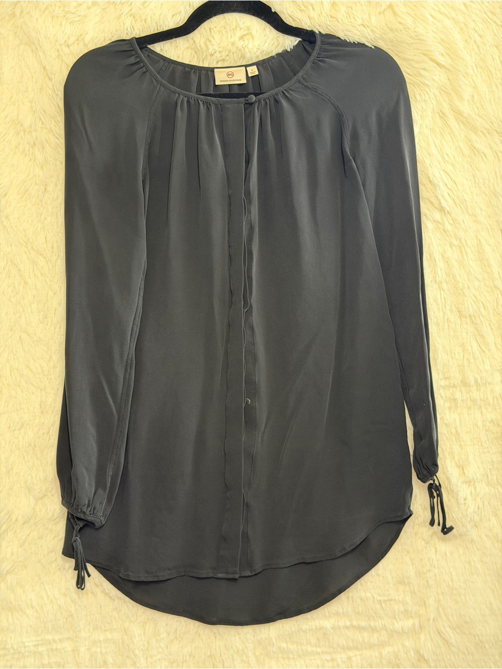 AG Adriano Goldschmied Womems Silk Crepe Blouse S Black Quiet Luxury Minimalist